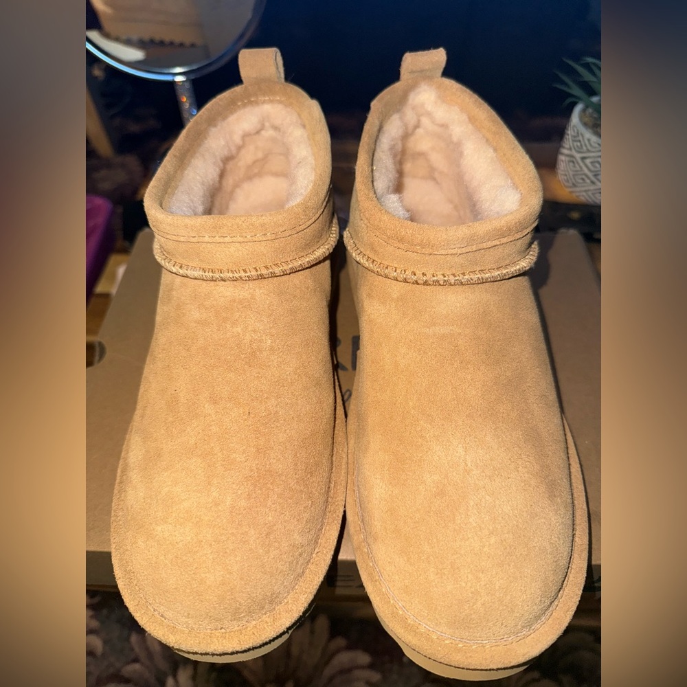 Woman’s Bear-paws Shorts